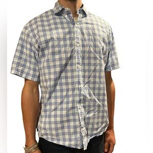 💚#2498 EUC TailorByrd Button Up 100% Cotton Shirt